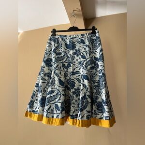 Blue + gold Old Navy skirt 🌊🐚🔱